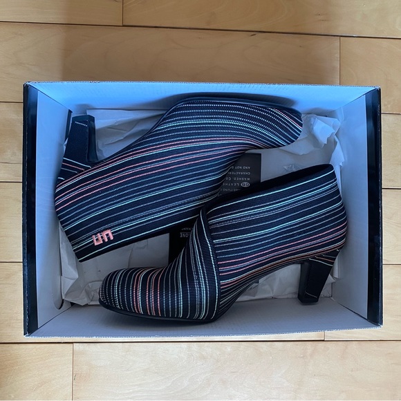 MJUS Italian Ankle Boots - EU 41 - Picture 4 of 12